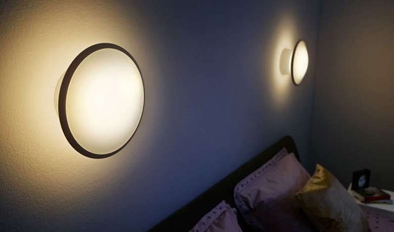 Philips Hue Phoenix Wall Lamp Alza Com Light At Your Fingertips The Philips Hue Phoenix Wall And Ceiling
