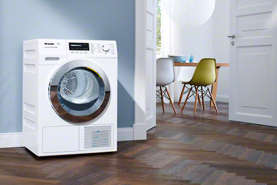 Sušička Miele TMV 840 WP XL Tronic s tepelným čerpadlem z řady WhiteEdition Sušička Miele TMV 840 WP XL Tronic s tepelným čerpadlem z řady WhiteEdition