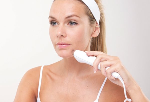 Epilation of the face and the whole body